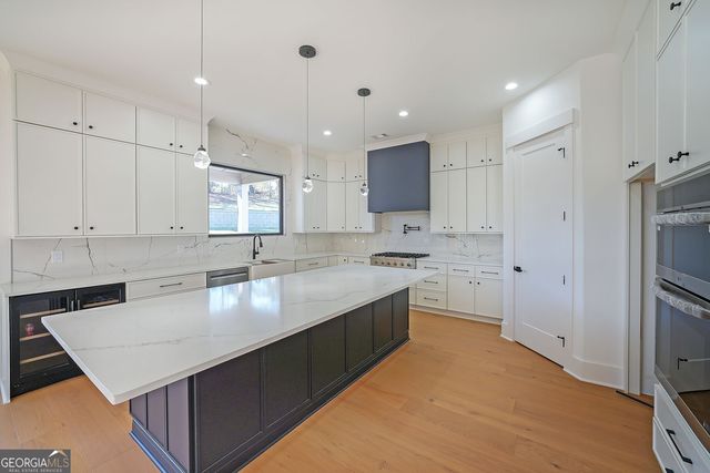 156 Rocky Ridge Way, Auburn, GA 30011