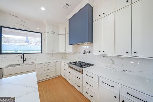 156 Rocky Ridge Way, Auburn, GA 30011