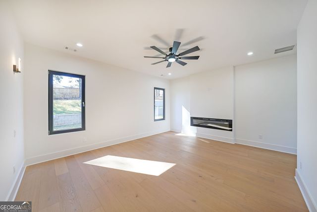 156 Rocky Ridge Way, Auburn, GA 30011