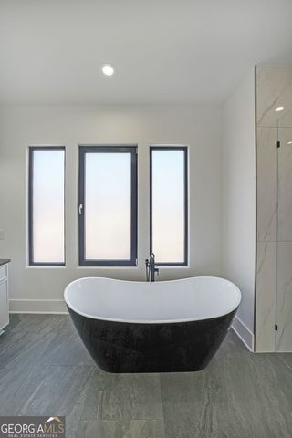 156 Rocky Ridge Way, Auburn, GA 30011