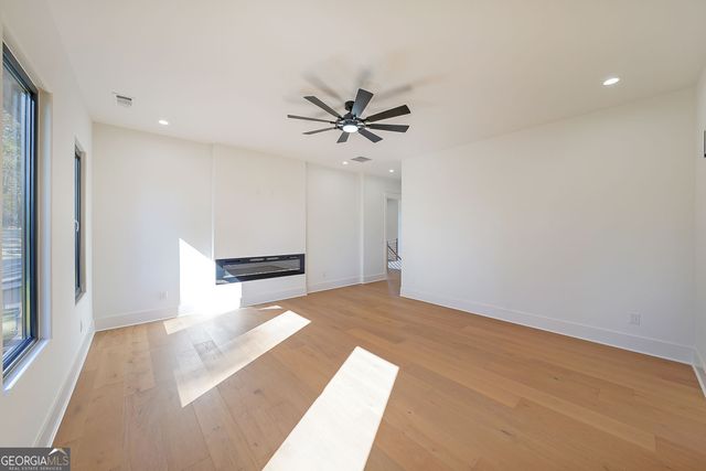 156 Rocky Ridge Way, Auburn, GA 30011