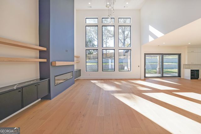 156 Rocky Ridge Way, Auburn, GA 30011