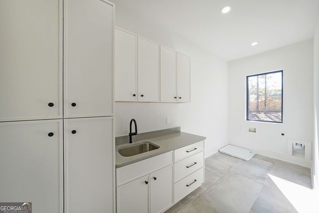 156 Rocky Ridge Way, Auburn, GA 30011