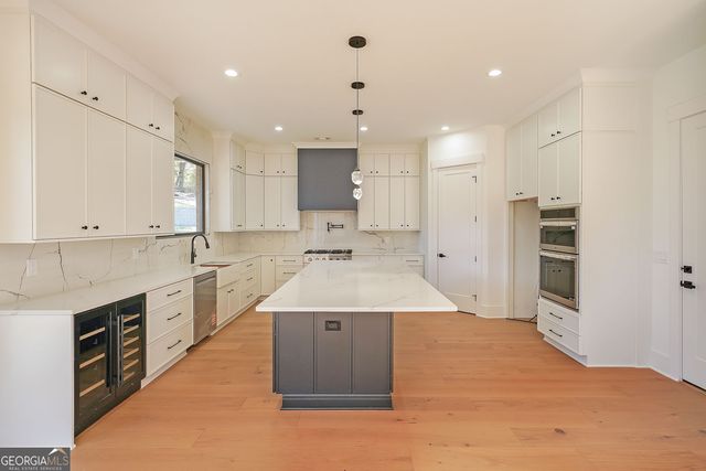 156 Rocky Ridge Way, Auburn, GA 30011