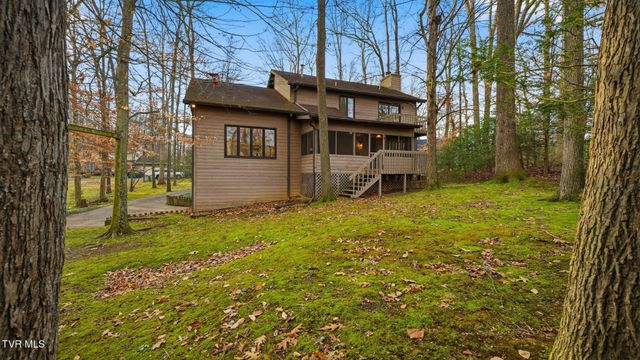 8 Red Fern Circle, Johnson City, TN 37604