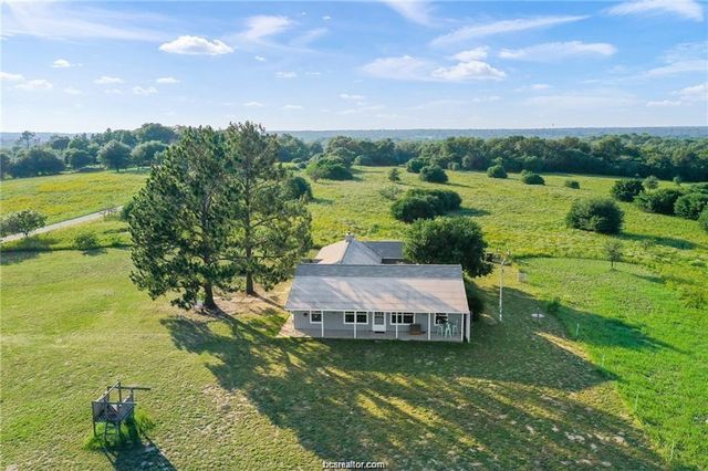 9776 Calhoun Road, Bryan, TX 77808