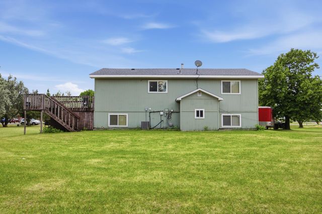 3513 41st Avenue S, Fargo, ND 58104