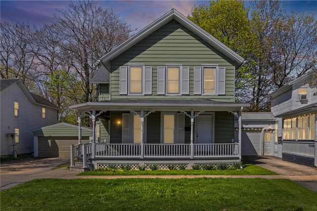 17 Spencer Street, Lyons, NY 14489