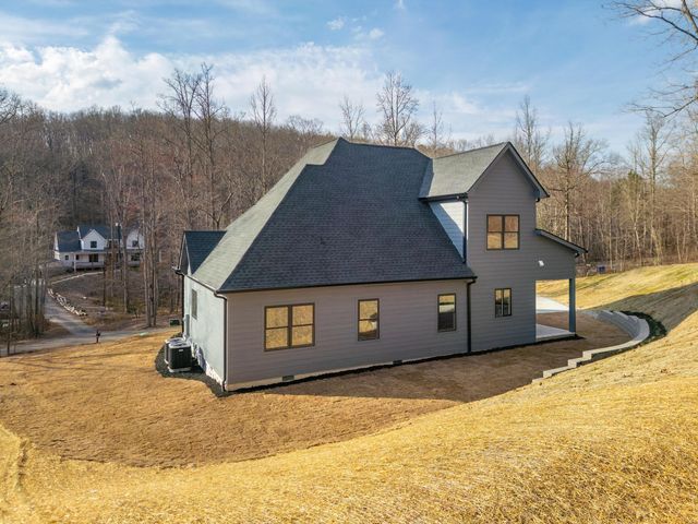 758 Van Davis Road NW, Georgetown, TN 37336