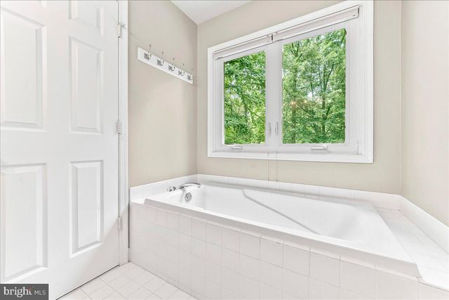 309 BAKER DR, Lincoln University, PA 19352