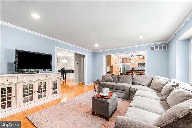309 BAKER DR, Lincoln University, PA 19352