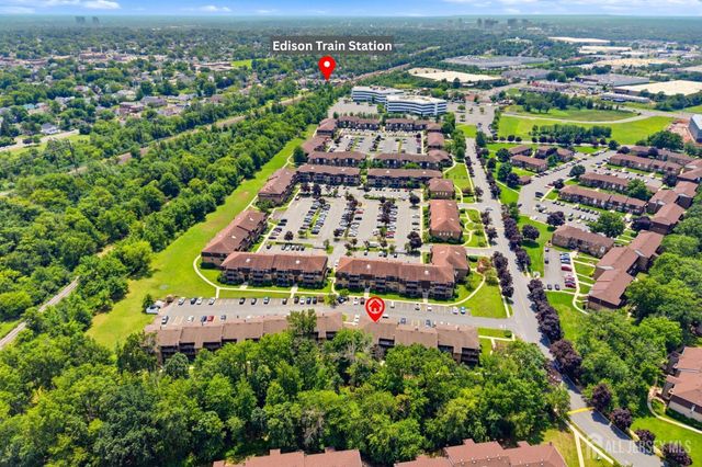 1913 Raspberry Court, Edison, NJ 08817