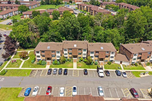 1913 Raspberry Court, Edison, NJ 08817