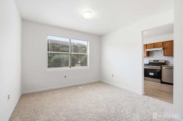 1913 Raspberry Court, Edison, NJ 08817