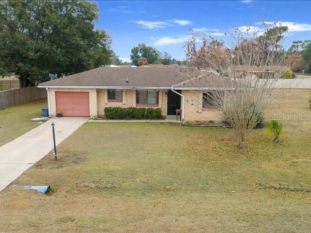 543 SILVER COURSE COURT, Ocala, FL 34472