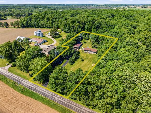 N6814 Sugarbush ROAD, Glenbeulah, WI 53023