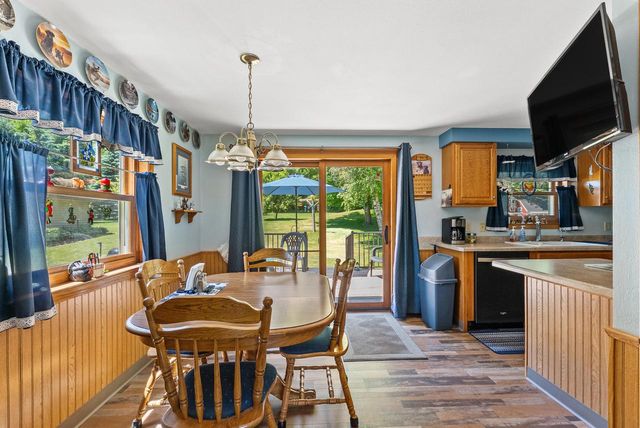 N6814 Sugarbush ROAD, Glenbeulah, WI 53023