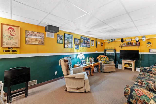 N6814 Sugarbush ROAD, Glenbeulah, WI 53023