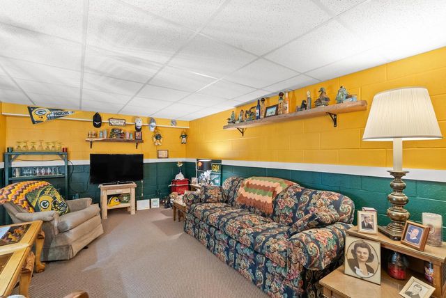 N6814 Sugarbush ROAD, Glenbeulah, WI 53023