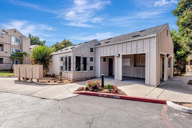 130 Monte Verano Court, San Jose, CA 95116