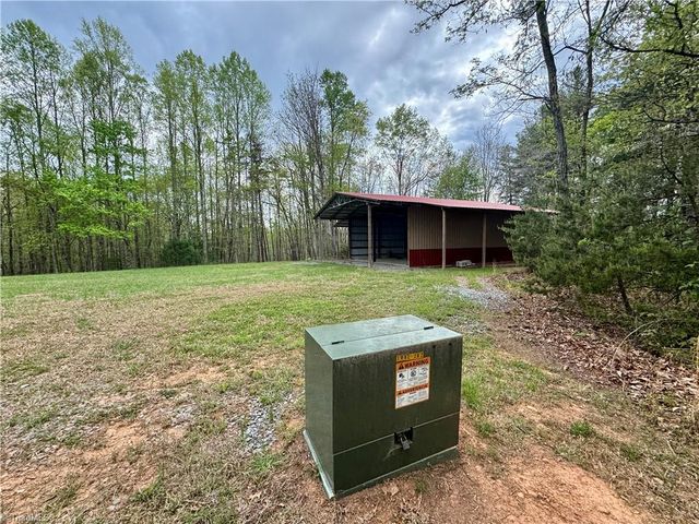 228 Red Maple Lane, Claudville, VA 24076