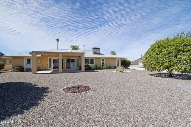10134 W SIGNAL BUTTE Circle, Sun City, AZ 85373