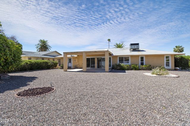 10134 W SIGNAL BUTTE Circle, Sun City, AZ 85373