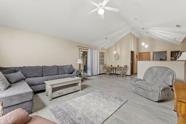 5671 Willet Lane, Westerville, OH 43081