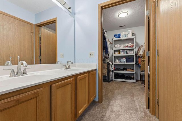 5671 Willet Lane, Westerville, OH 43081