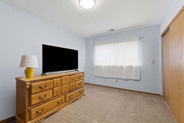 5671 Willet Lane, Westerville, OH 43081