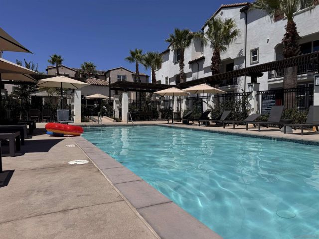 426 Carina Glen, Escondido, CA 92025