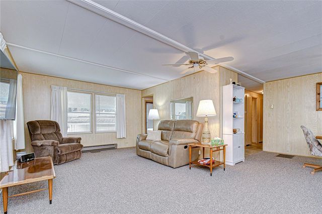 6128 RIDGEWOOD DRIVE, Zephyrhills, FL 33542