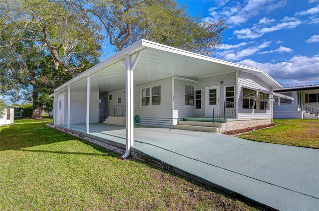 6128 RIDGEWOOD DRIVE, Zephyrhills, FL 33542