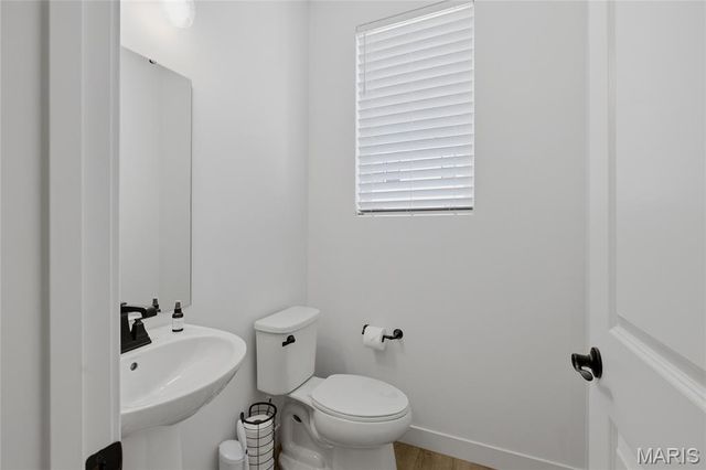 8924 Gateway Circle, Richmond Heights, MO 63144