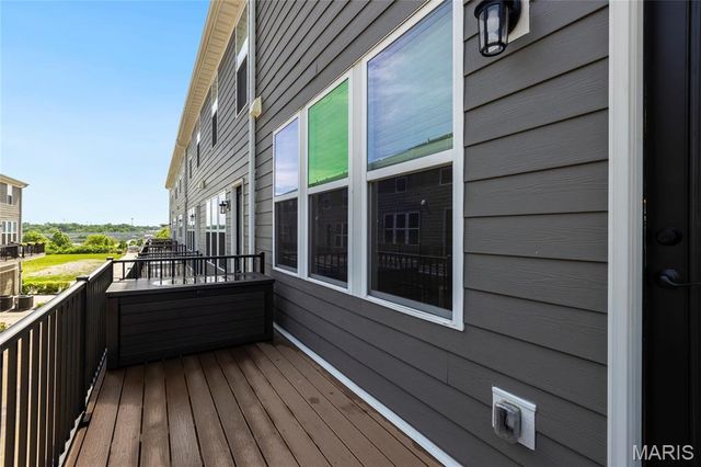 8924 Gateway Circle, Richmond Heights, MO 63144