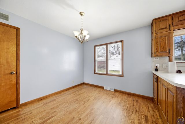 2113 SE Swygart ST, Topeka, KS 66605