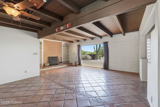 4390 N Camino Vinorama, Tucson, AZ 85750