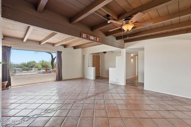 4390 N Camino Vinorama, Tucson, AZ 85750