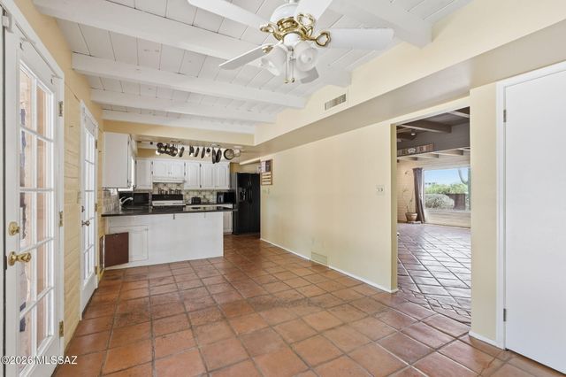 4390 N Camino Vinorama, Tucson, AZ 85750