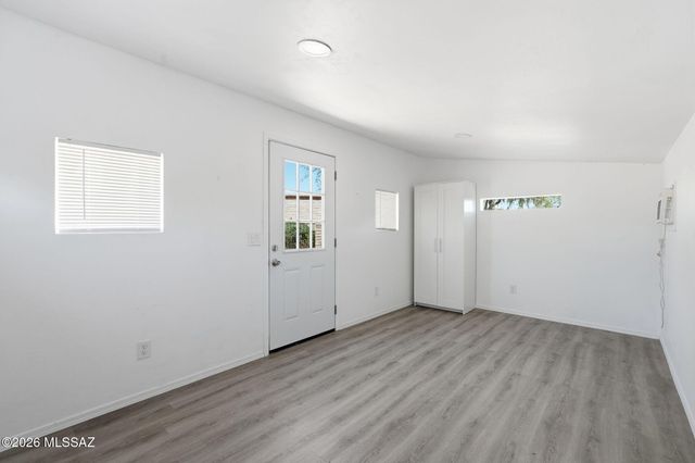 4390 N Camino Vinorama, Tucson, AZ 85750