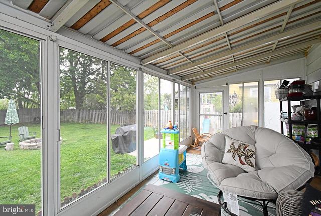 50 TRUMBAUERSVILLE RD, Quakertown, PA 18951