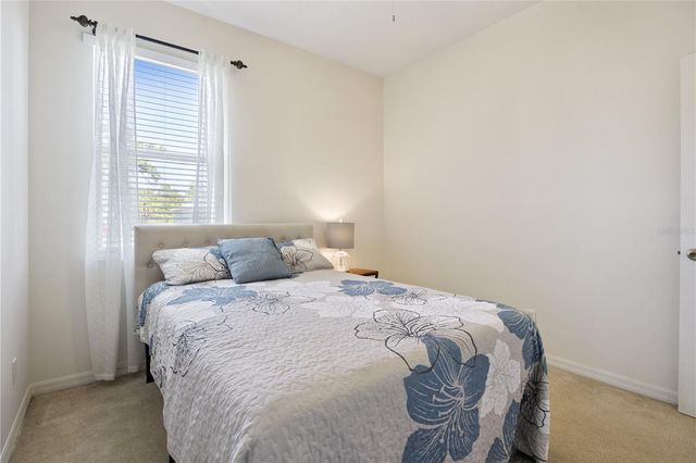 5921 CANDLE GLOW PLACE, Leesburg, FL 34748