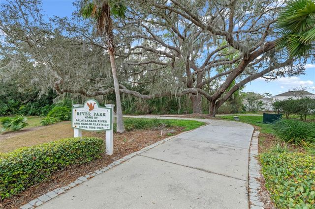 5921 CANDLE GLOW PLACE, Leesburg, FL 34748