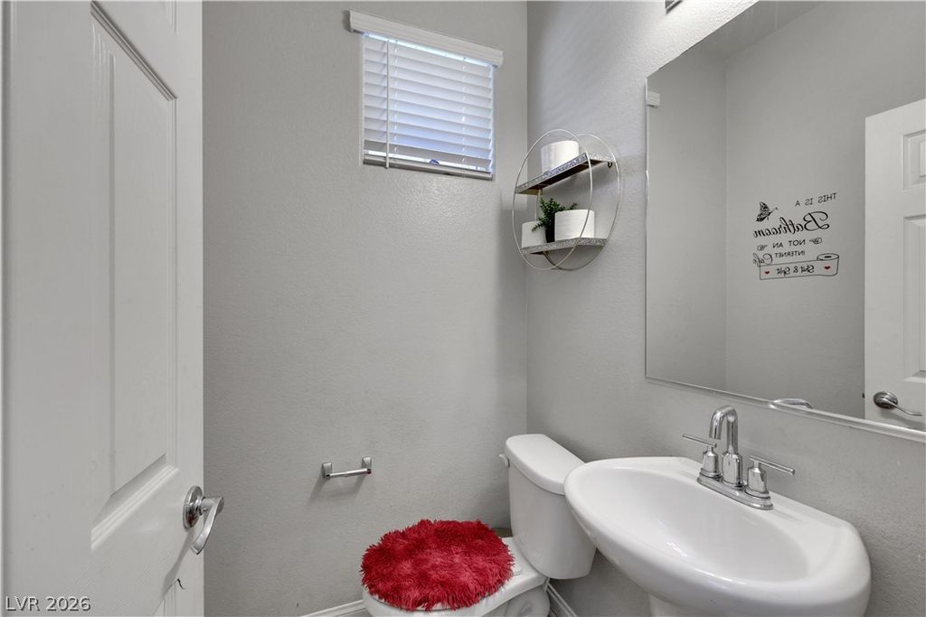5966 Juniper Falls Avenue, Las Vegas, NV 89130 — photo 4