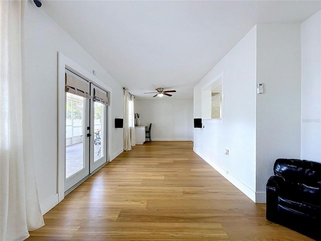 5520 FULMAR DRIVE, Tampa, FL 33625