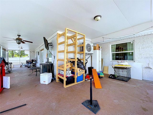 5520 FULMAR DRIVE, Tampa, FL 33625