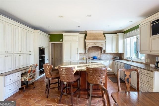 3460 Paces Valley Road NW, Atlanta, GA 30327