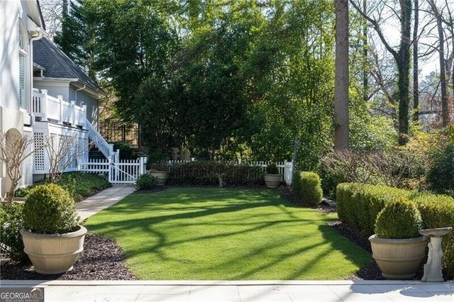 3460 Paces Valley Road NW, Atlanta, GA 30327