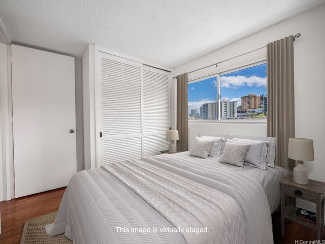 1111 Wilder Avenue 10A, Honolulu, HI 96822