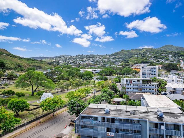 1111 Wilder Avenue 10A, Honolulu, HI 96822